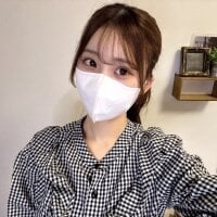 Adult webcam host Ema_o0_chan at Stripchat