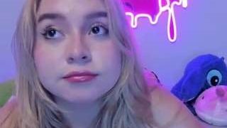 Adult webcam host sofiajross at   Camsoda