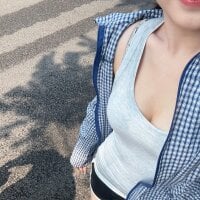 Adult webcam host xiao-Lin at Stripchat