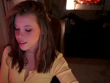 Bitter_moon — Adult Webcam on Chaturbate Live nude cam model bitter_moon on Chaturbate