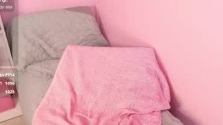 Little_effy18_ — Adult Webcam on Chaturbate — Chaturbate
