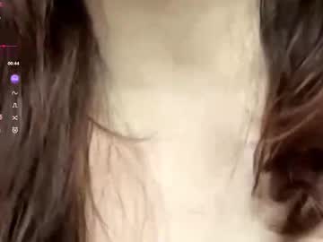 Little_style — Live Nude Cam on Chaturbate — Chaturbate