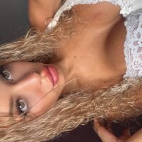 Live nude cam model AlyssaHottv_ on Stripchat