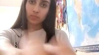 Live nude cam model bettyannhernon on Camsoda