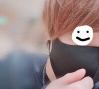 Live nude cam model chinsemechan on Stripchat