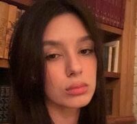 Live nude cam model DemetraSadahiro on Stripchat