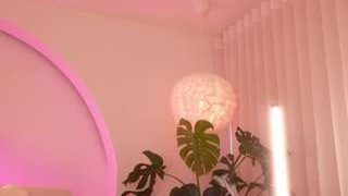 Live nude cam model kali-hill on Camsoda