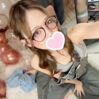 Live nude cam model mami-pokoch on Stripchat