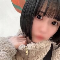 Live nude cam model on Stripchat