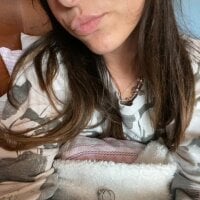 Live nude cam model rossana99_ on Stripchat