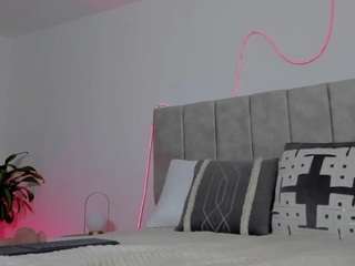 Stefythomson    Live nude cam model stefythomson on Camsoda