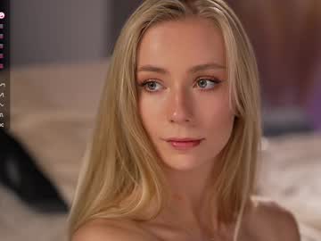 Vika54784 — XXX Stream on Chaturbate Live nude cam model vika54784 on Chaturbate