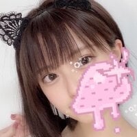 Adult webcam host Madoka_0116 at Stripchat