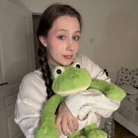 FroggyAnna — Stripchat