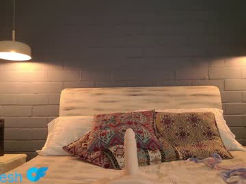 Kellytesh — XXX Stream on Chaturbate Live nude cam model kellytesh on Chaturbate