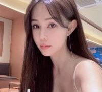 Live nude cam model xiaowan_x on Stripchat