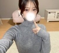 Live nude cam model Yuna-ch on Stripchat