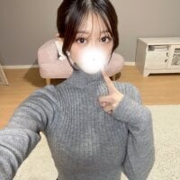 Live nude cam model Yuna-ch on Stripchat