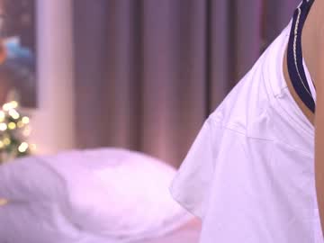 Telladreamer_ — Nude Cam Girl on Chaturbate Live nude cam model telladreamer_ on Chaturbate