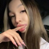 Live nude cam model barbiehumpxxx on Stripchat