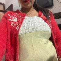 Live nude cam model Cute_palak001 on Stripchat