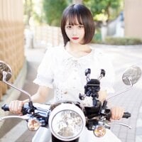 Live nude cam model Mahocha1 on Stripchat