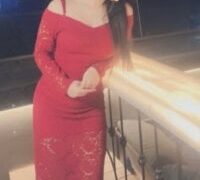 Live nude cam model spicey_summi on Stripchat