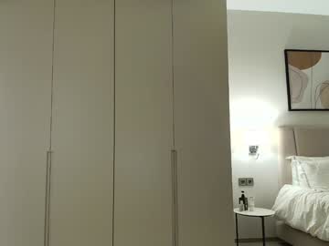 Milla_bella — Adult Webcam on Chaturbate Adult webcam host milla_bella at Chaturbate