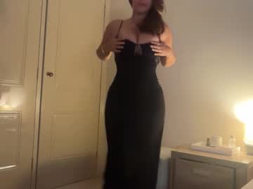 Sieena — XXX Stream on Chaturbate Adult webcam host sieena at Chaturbate