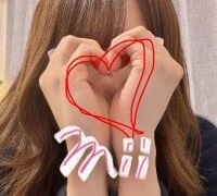 Adult webcam host Mii_v_v at Stripchat