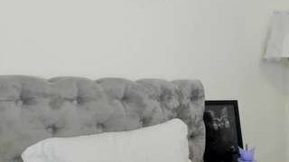 Live nude cam model vampi-dd on Camsoda