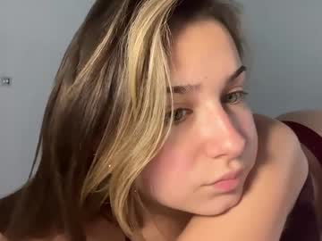 Elenahere4u — Live Nude Cam on Chaturbate Adult webcam host elenahere4u at Chaturbate