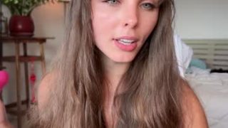 Girl_next_door19 — Live Nude Cam on Chaturbate Adult webcam host girl_next_door19 at Chaturbate