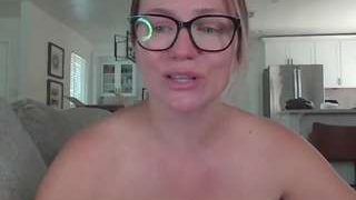 Adult webcam host american-honey at   Camsoda