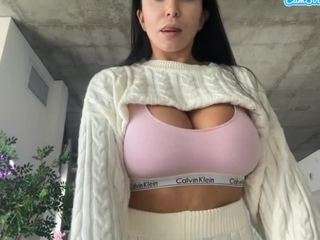 Adult webcam host romirain at   Camsoda