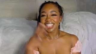 Adult webcam host siennacole at   Camsoda