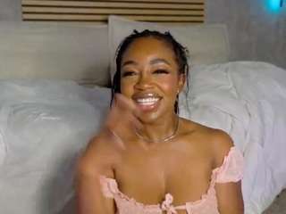 Adult webcam host siennacole at   Camsoda