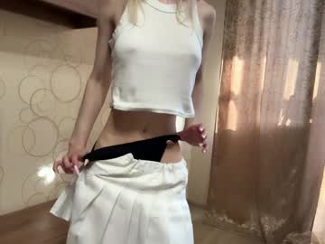 Dewdropdoll — Private Show on Chaturbate Adult webcam host dewdropdoll at Chaturbate