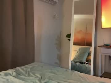 Karinaaaxx — XXX Stream on Chaturbate Adult webcam host karinaaaxx at Chaturbate