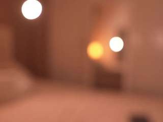 Live nude cam model carolart on Camsoda