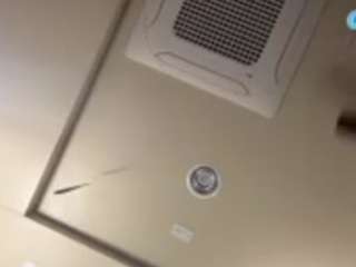 Live nude cam model elysium31 on Camsoda