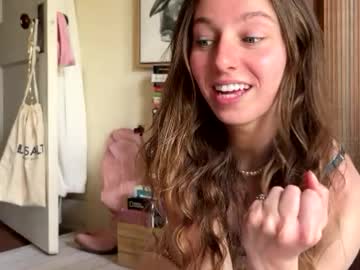 Mommamia12 — Live Nude Cam on Chaturbate Adult webcam host mommamia12 at Chaturbate