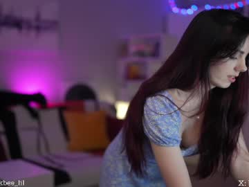 _blackbee_ — Nude Cam Girl on Chaturbate Live nude cam model _blackbee_ on Chaturbate