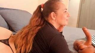Live nude cam model barbieroberts on Camsoda