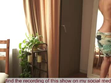 Venus_in_jeans — XXX Stream on Chaturbate Adult webcam host venus_in_jeans at Chaturbate