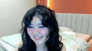 Emmilee_ — Adult Webcam on Chaturbate Live nude cam model emmilee_ on Chaturbate