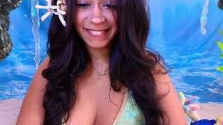 Live nude cam model noahbensi on Camsoda