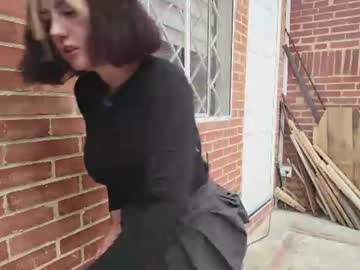 Vanandjuani — Nude Cam Girl on Chaturbate Live nude cam model vanandjuani on Chaturbate