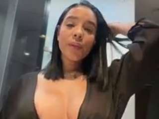 Adult webcam host antonellamorelli at   Camsoda