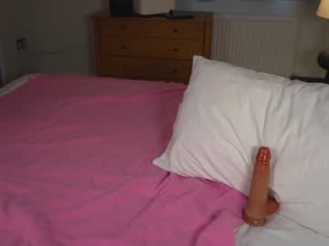 Chloewildd — XXX Stream on Chaturbate Live nude cam model chloewildd on Chaturbate